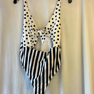 No Boundaries 1 pierce swim suit